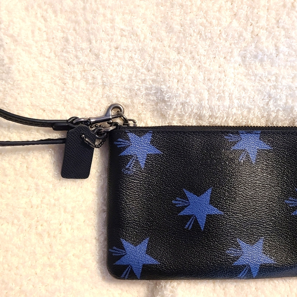 EUC Coach wristlet